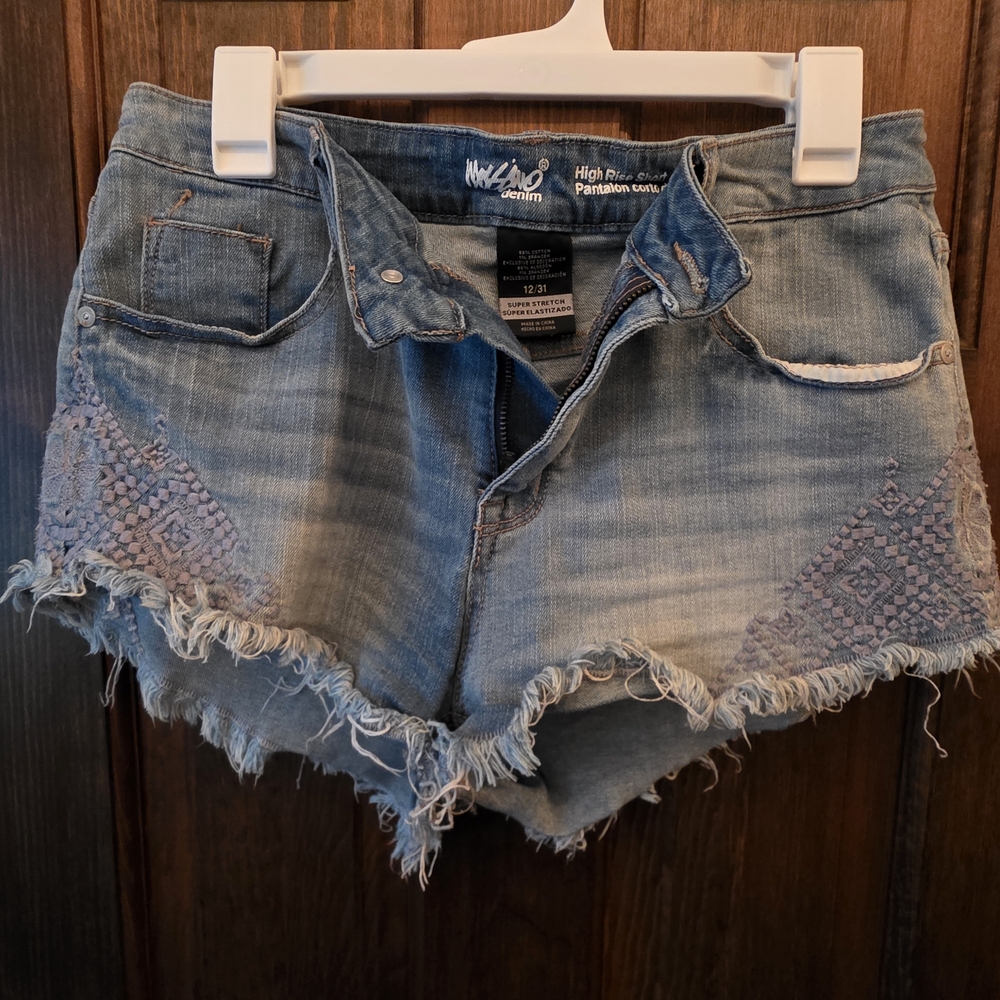 Mossimo Supply Co. Blue Jean Shorts with Frayed Hem 12/31